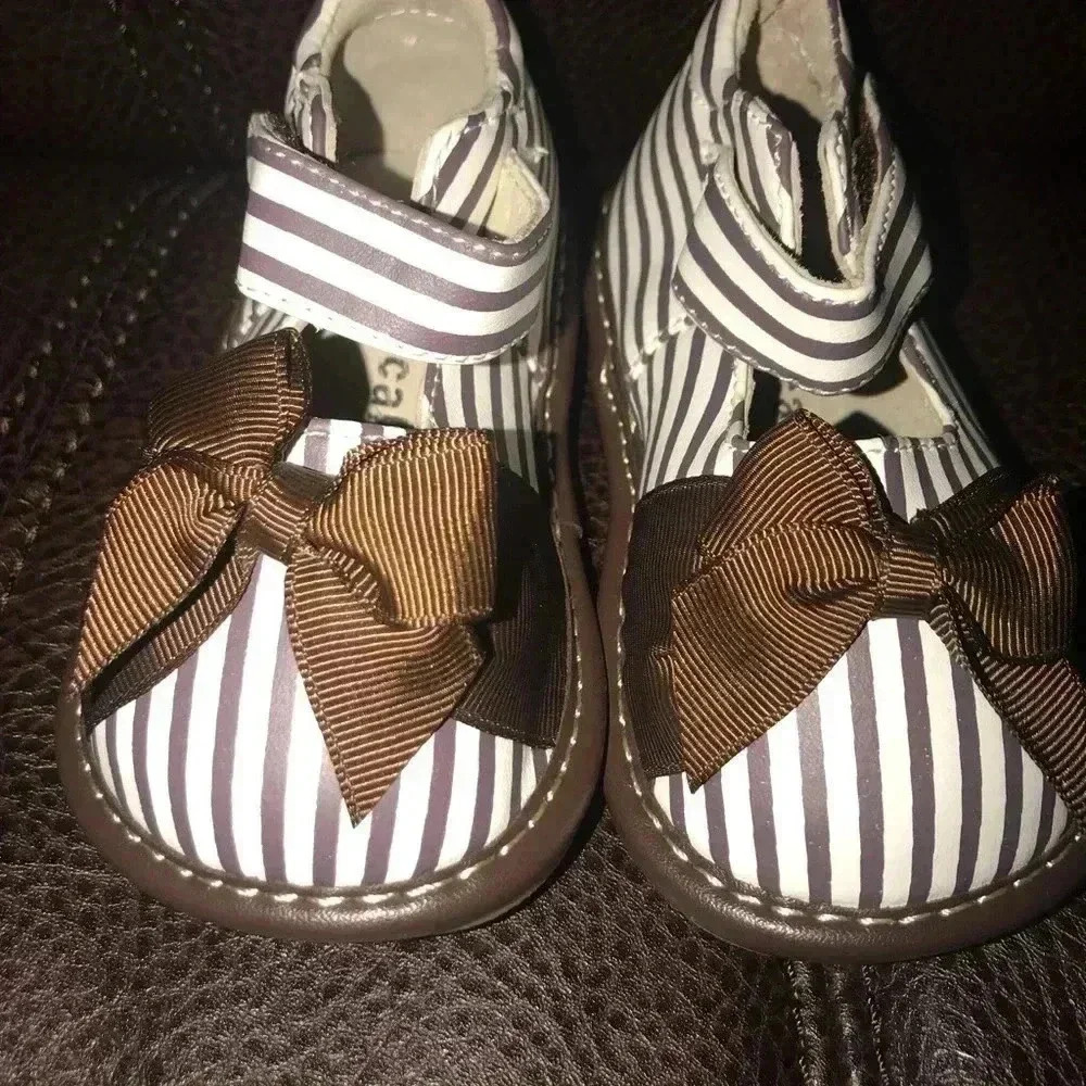 LITTLE GIRLS SZ 4 BROWN STRIPED SHOES - Picture 5 of 6